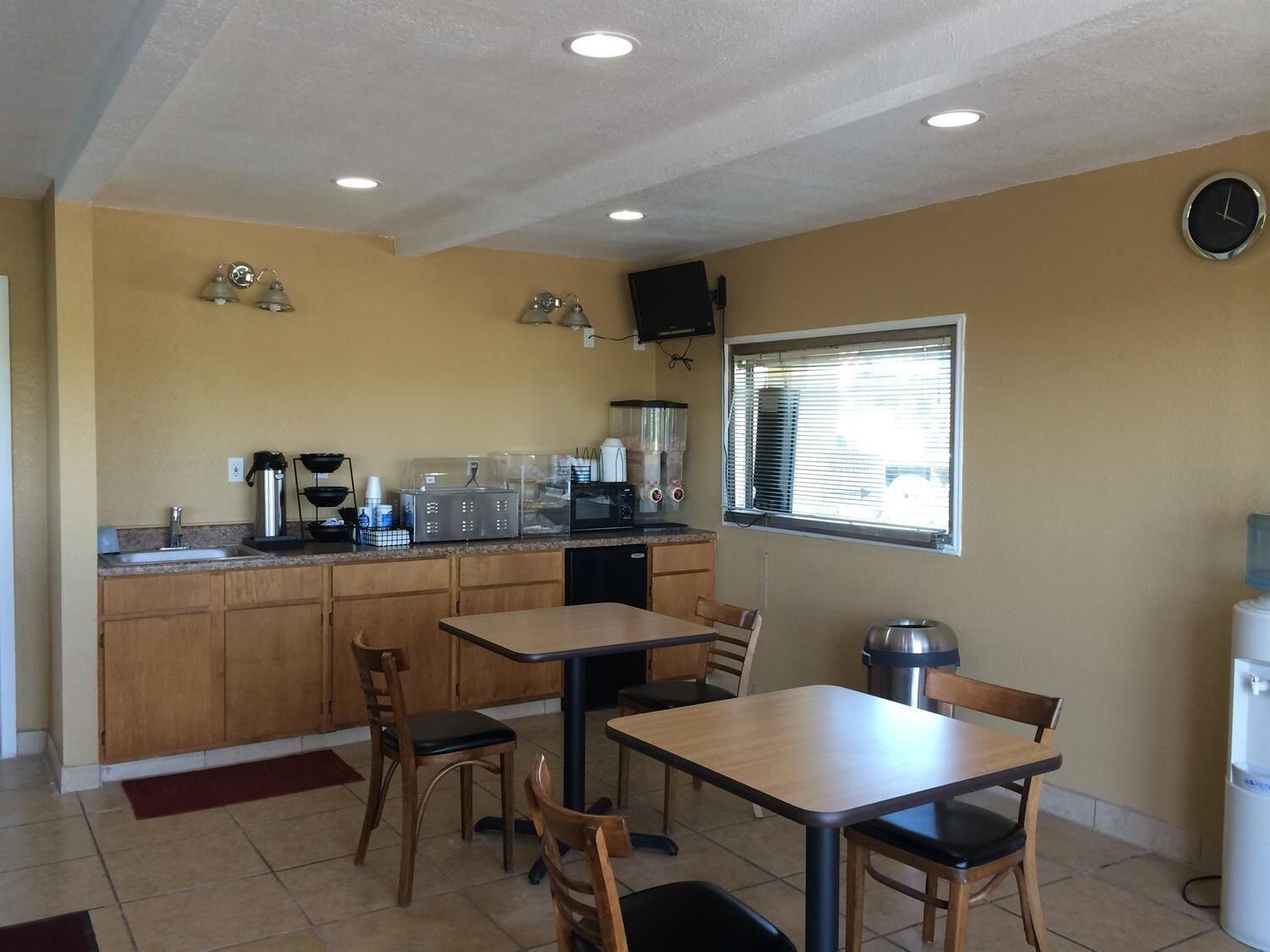 Americas Best Value Inn Schulenburg Екстериор снимка